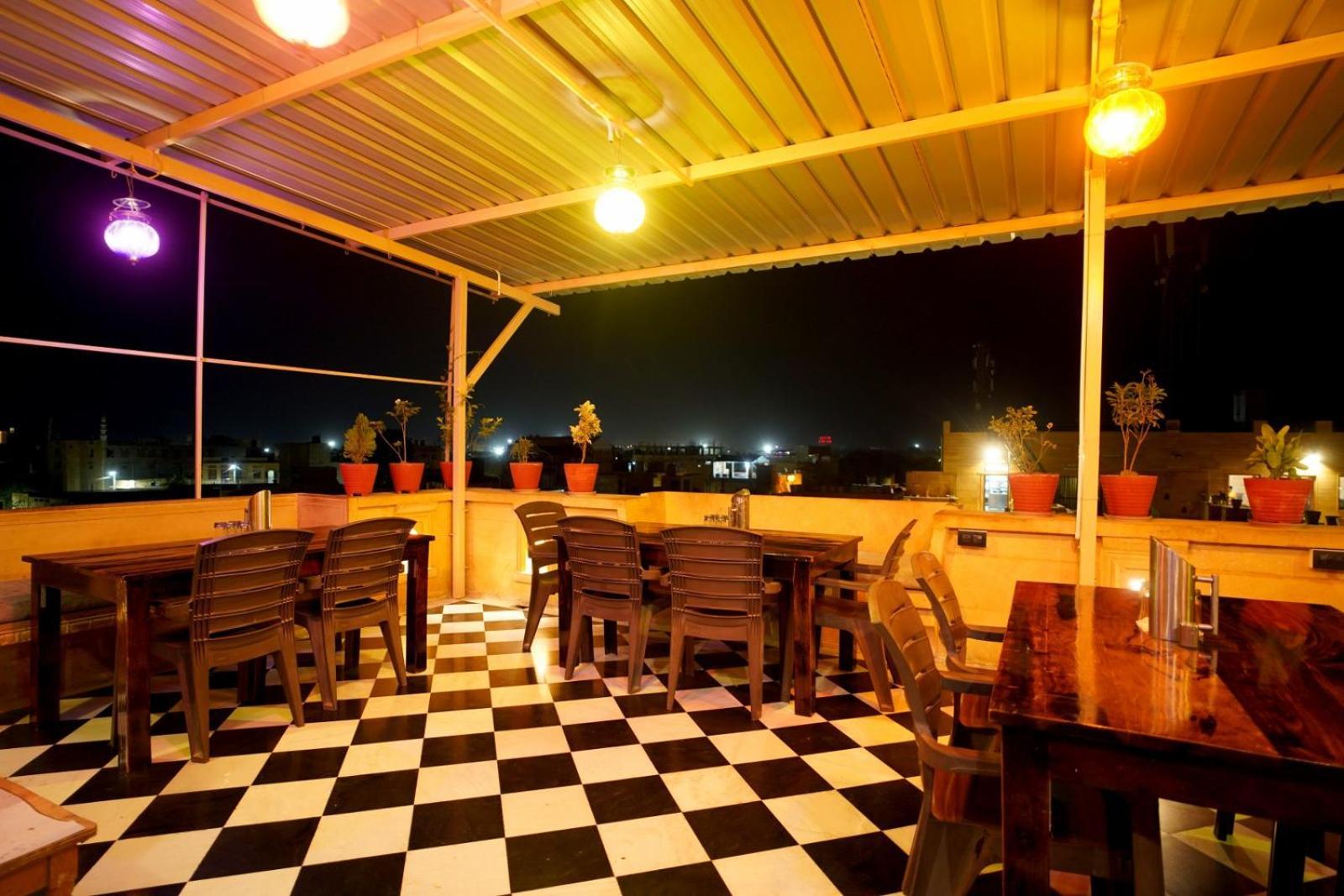 Hotel Vasshifa Palace Jaisalmer Exterior foto